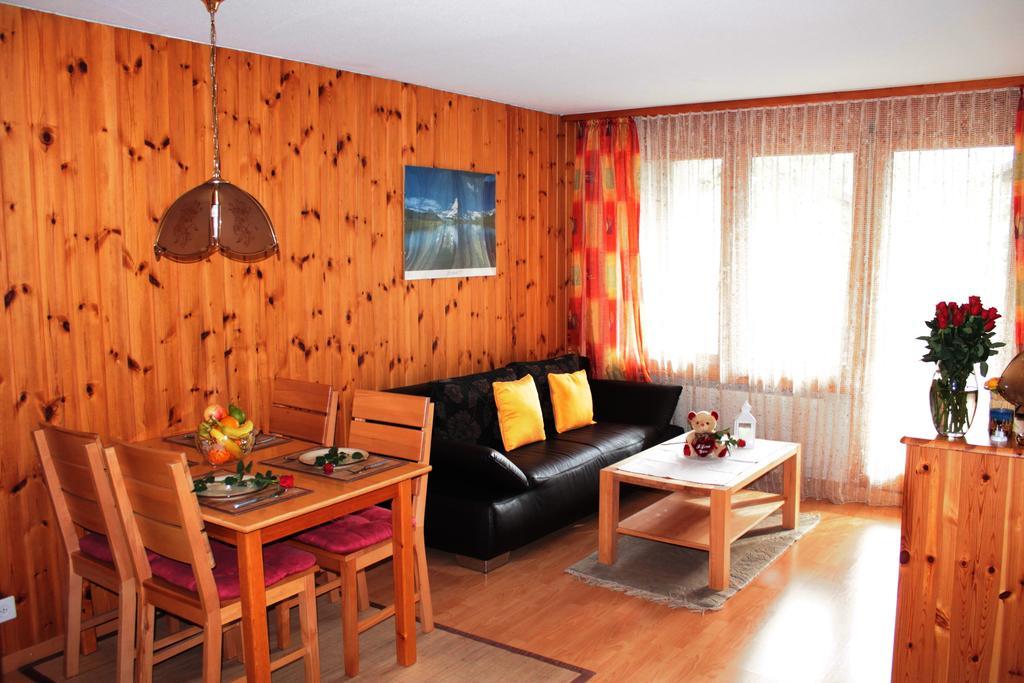 Appartements Monte Rosa Tasch Exterior photo